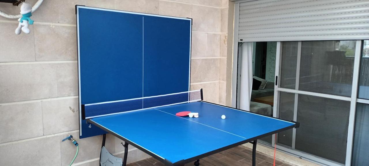 Beach Suite Israel- Private Jacuzzi Garden Suite & Gym, 3 Min Walk To Beach ביץ סוייט ישראל- ג'קוזי פרטי בגינה 3 דקות הליכה לים וחדר כושר アシュケロン エクステリア 写真
